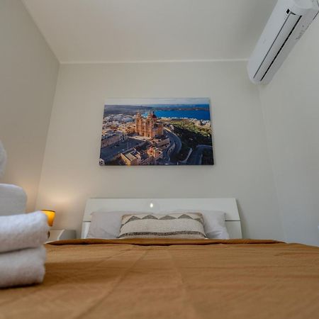 Mellieha Apartment With A View Esterno foto