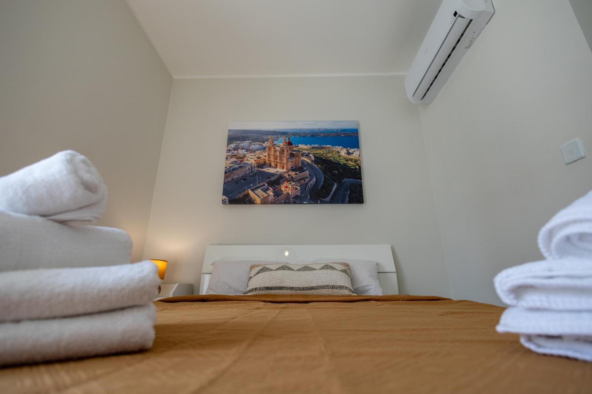 Mellieha Apartment With A View Esterno foto